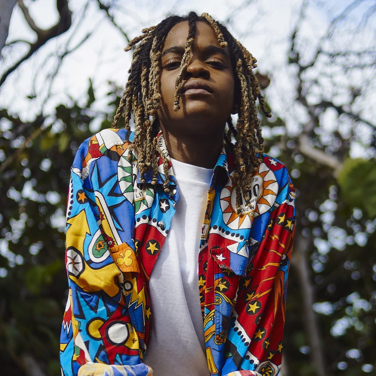 Photo of singer, rapper and guitarist Koffee
